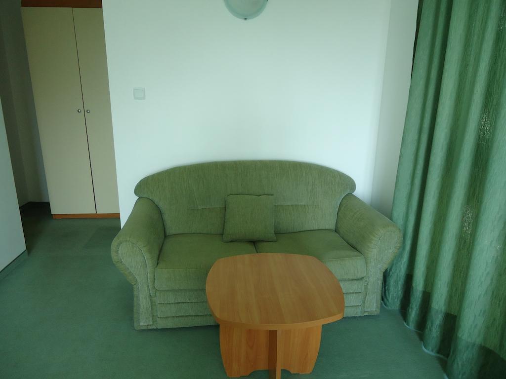 Pension Ruskovi Guesthouse Ravda Bilik gambar