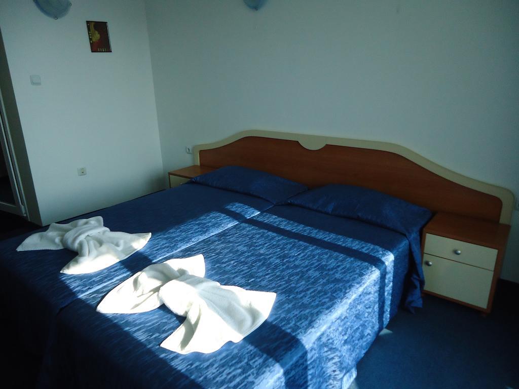 Pension Ruskovi Guesthouse Ravda Luaran gambar