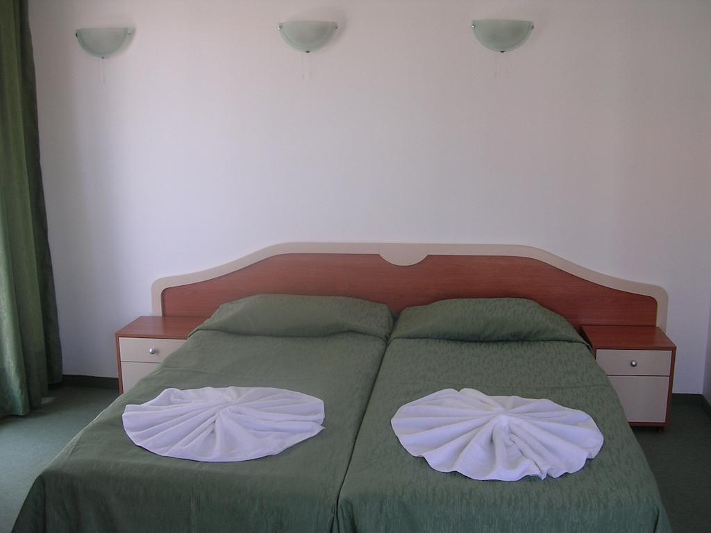 Pension Ruskovi Guesthouse Ravda Luaran gambar